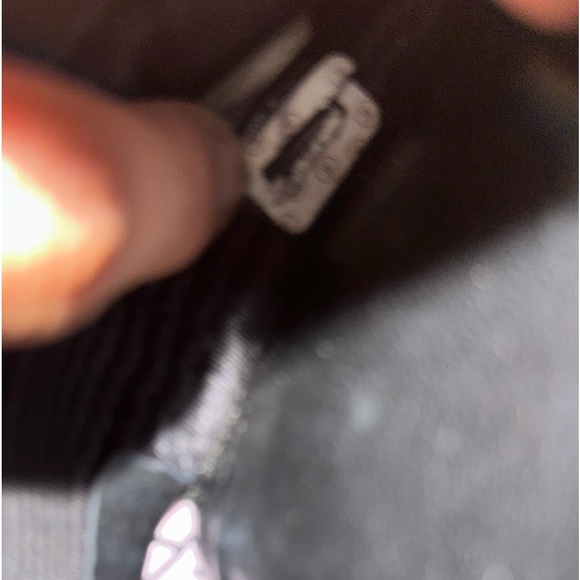 CHANEL - Vintage Noir/Black Caviar Leather Wallet - Picture 15 of 16